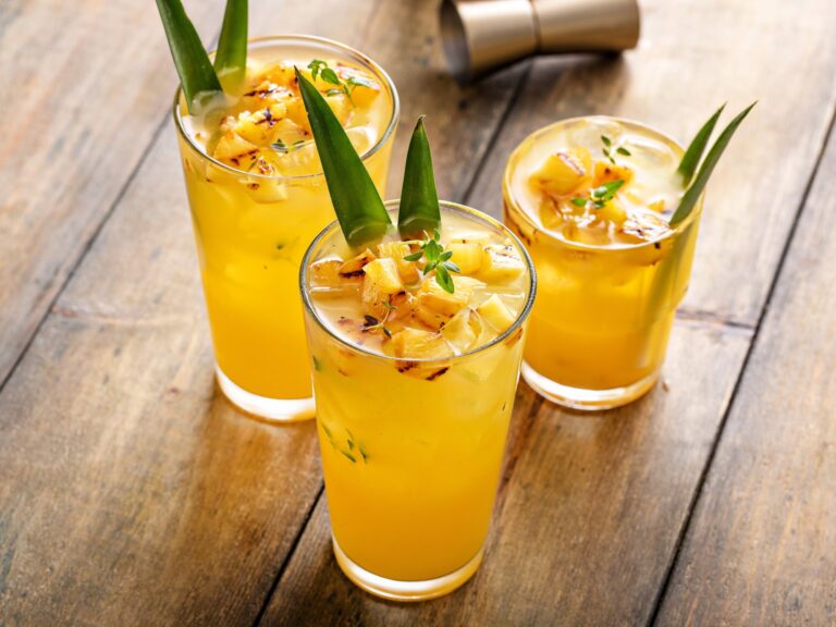 Ananas-Mango-Fizz