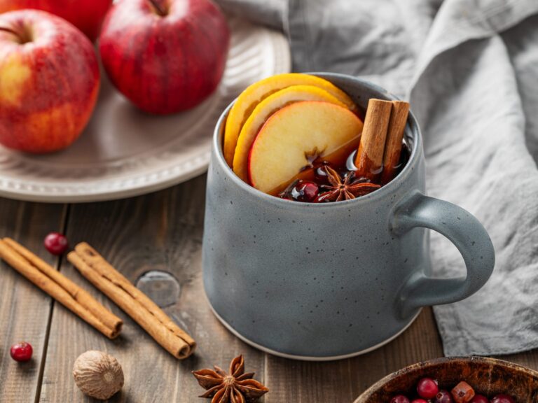 Apfel-Zimt-Glühwein