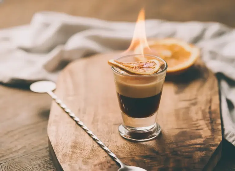 B-52 on Fire im Glas