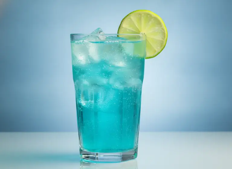 Blue Lagoon im Glas