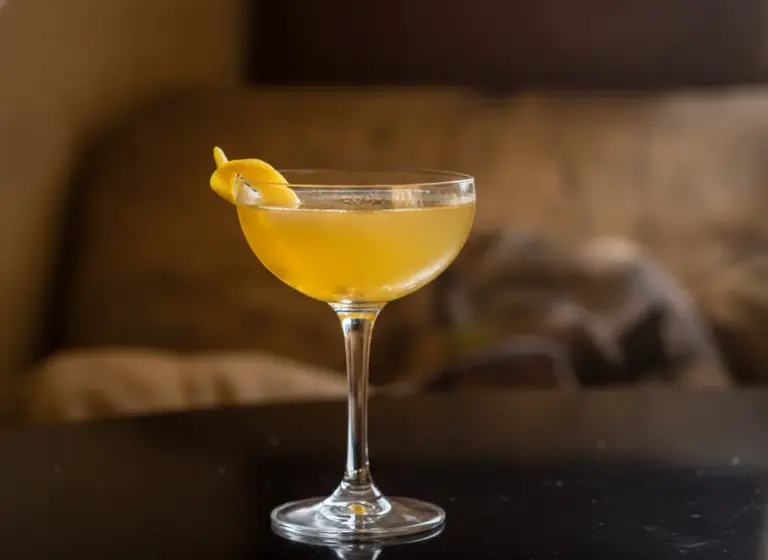 Champs-Élysées im Glas