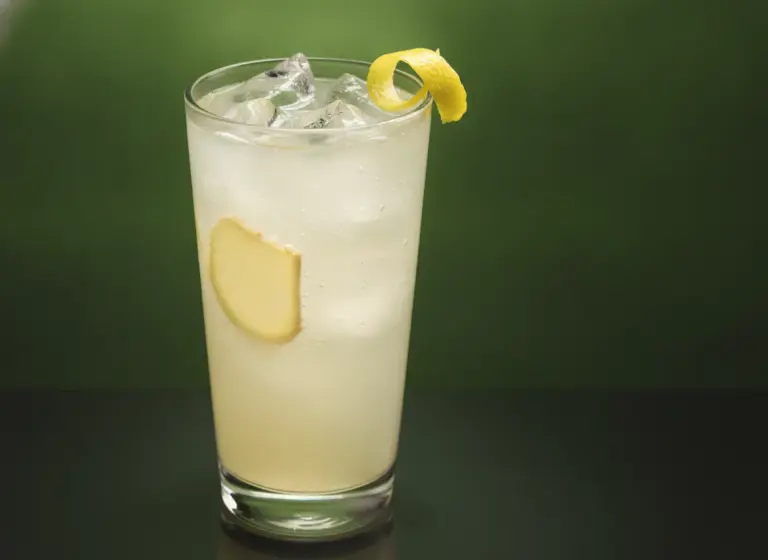 East Wind Fizz im Glas
