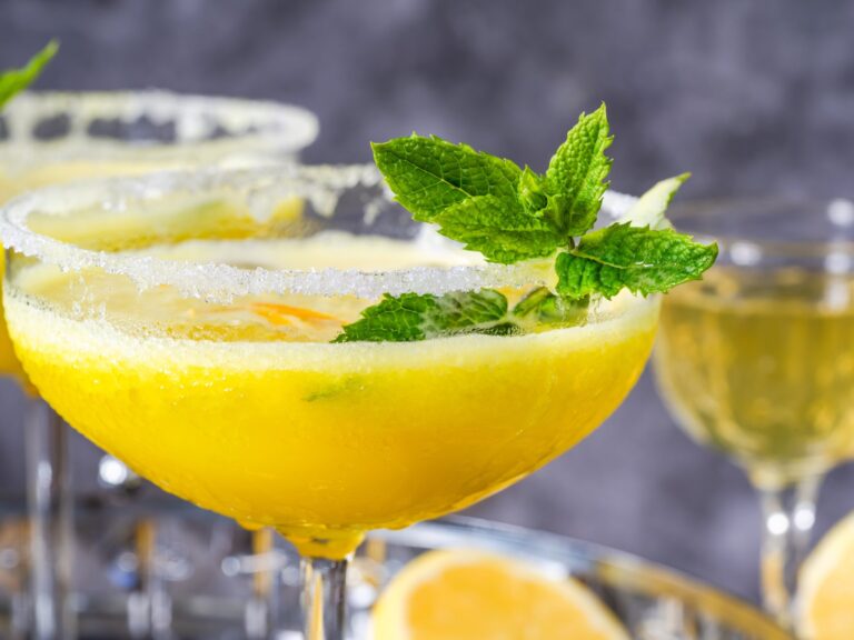 Frozen Limoncello Spritz