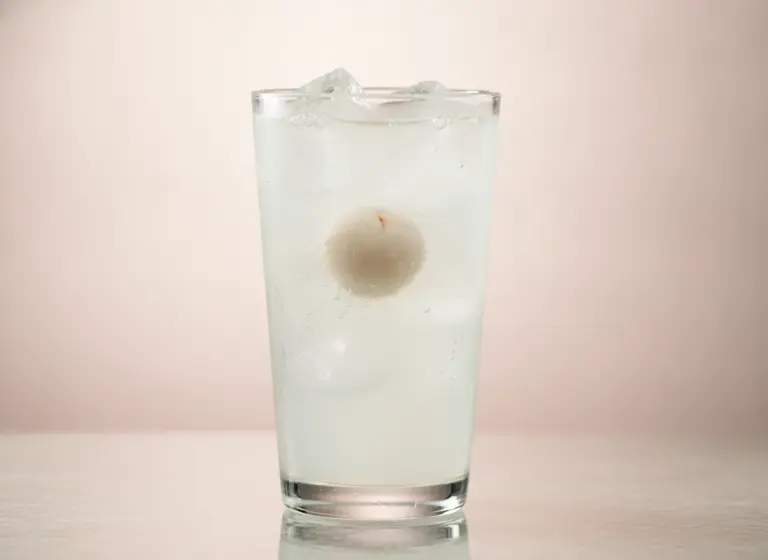 Geisterlychee im Glas