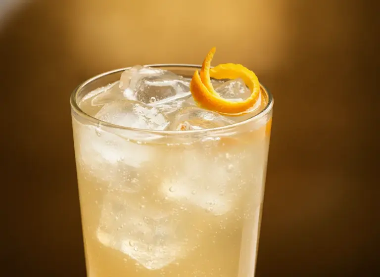 Goldrush Fizz im Glas