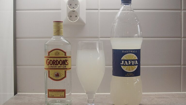 grapefruitsaft-was-ist-das — JIP / CC BY-SA 3.0 / Wikimedia Commons