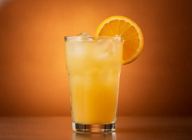 Harvey Wallbanger im Glas