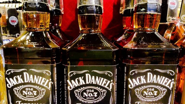 jack-daniels-was-ist-das — Thad Zajdowicz from Altadena, California, USA / CC BY 2.0 / Wikimedia Commons