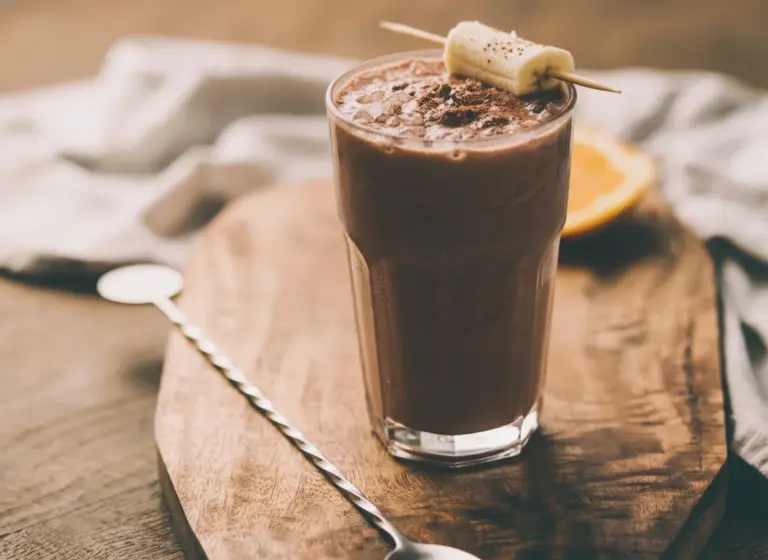 Kakao-Sojadrink im Glas
