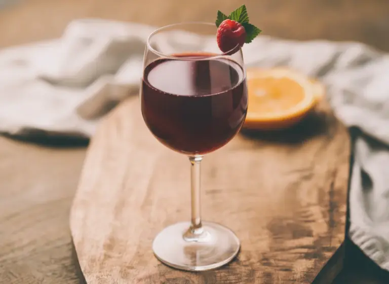 Kir im Glas