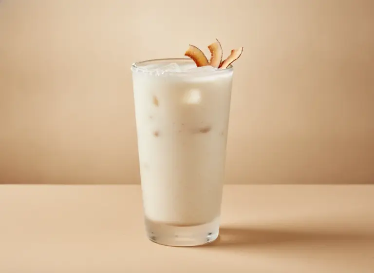 Kokosnuss Haferdrink im Glas