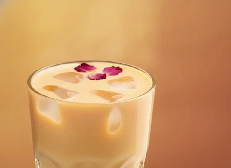 Lassi – alkoholfrei im Glas