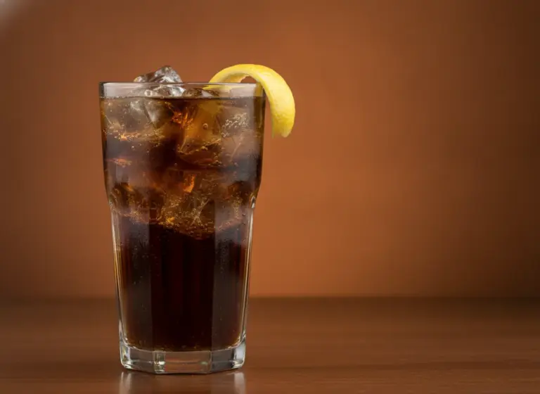 Long Island Ice Tea im Glas