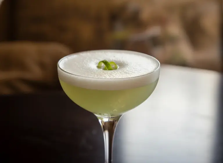 Ninety-nine Park Lane im Glas