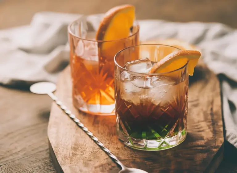 Orange Demons im Glas