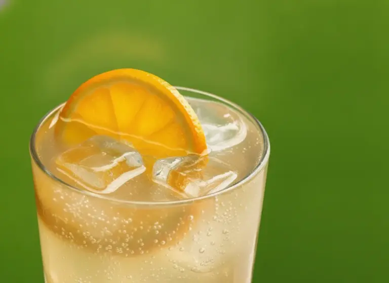 Port & Tonic im Glas