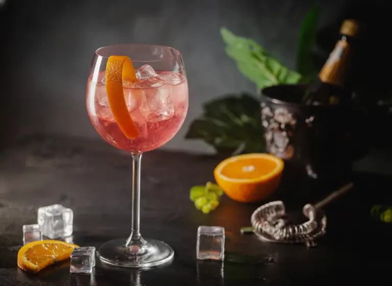 Rabarbaro E Fiore im Glas