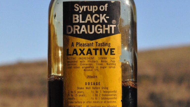 Rhabarber-Sirup - Was ist das ? — cygnus921 / by via Openverse