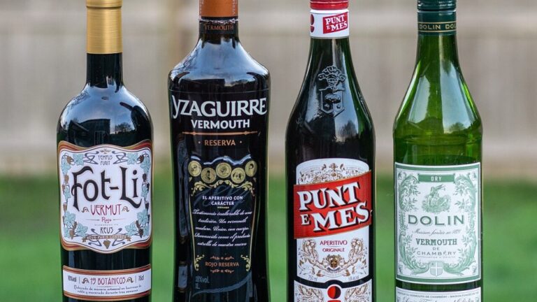 roter-vermouth-was-ist-das — Kenneth C. Zirkel / CC BY-SA 4.0 / Wikimedia Commons