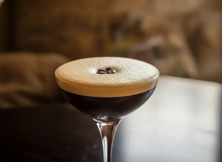 Salted Caramel Espresso Martini im Glas