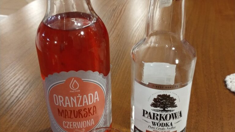 wodka-drinks-was-ist-das — MOs810 / CC BY-SA 4.0 / Wikimedia Commons